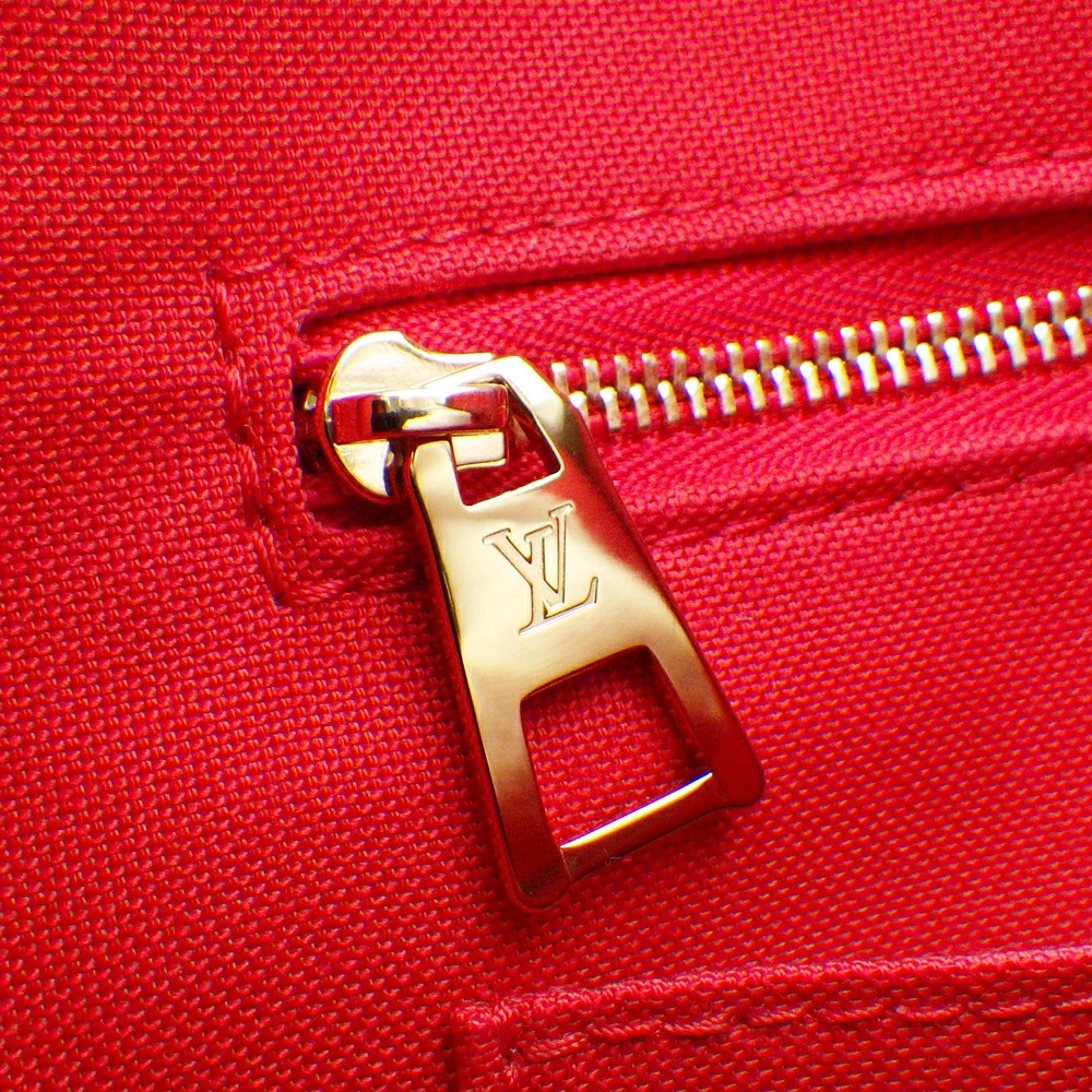 LOUIS VUITTON On The Go Tote Hobo Bag Monogram Giant Reverse Leather Brown